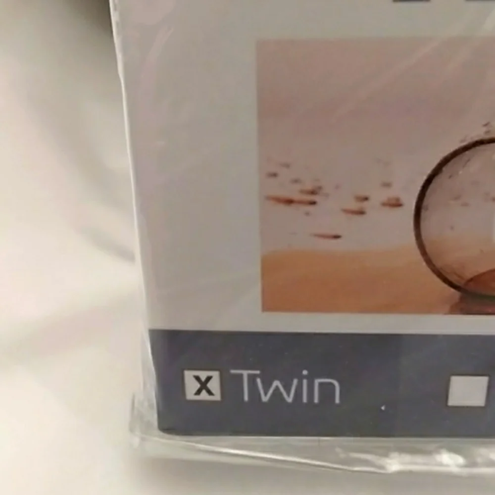 Safe rest twin premium mattress protector.